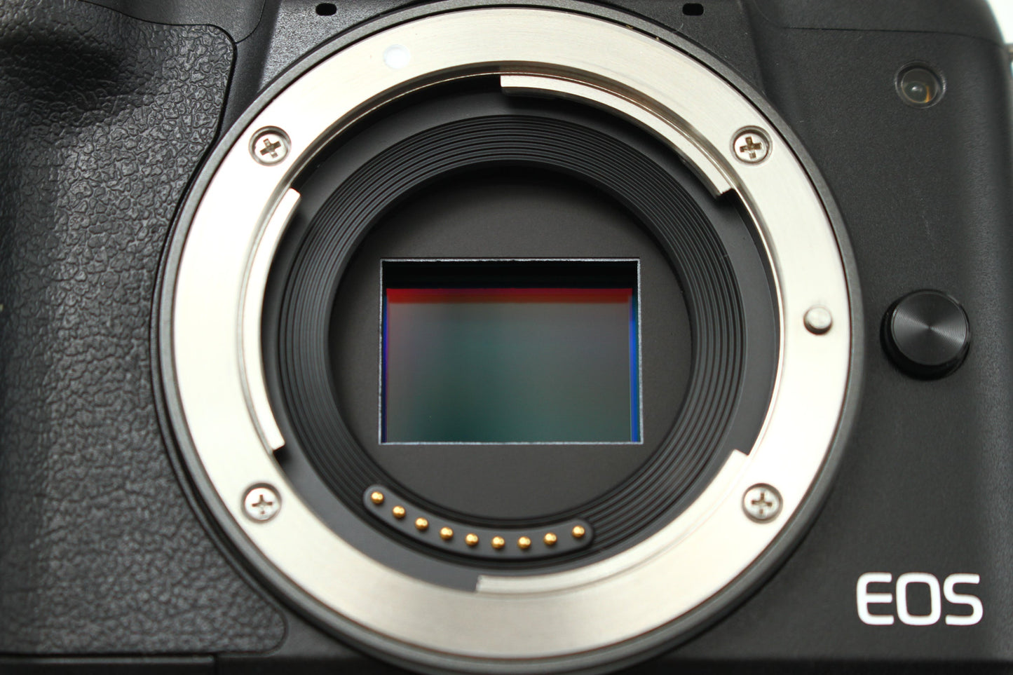 EOS Kiss M ブラック + 15-45 IS STM + 22 STM Wレンズキット