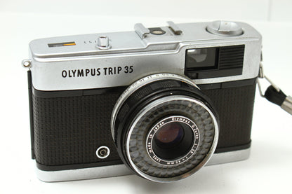 TRIP 35 シルバー 40/2.8