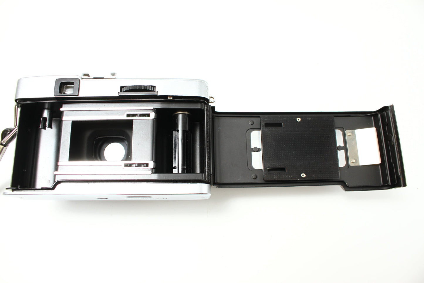 TRIP 35 シルバー 40/2.8