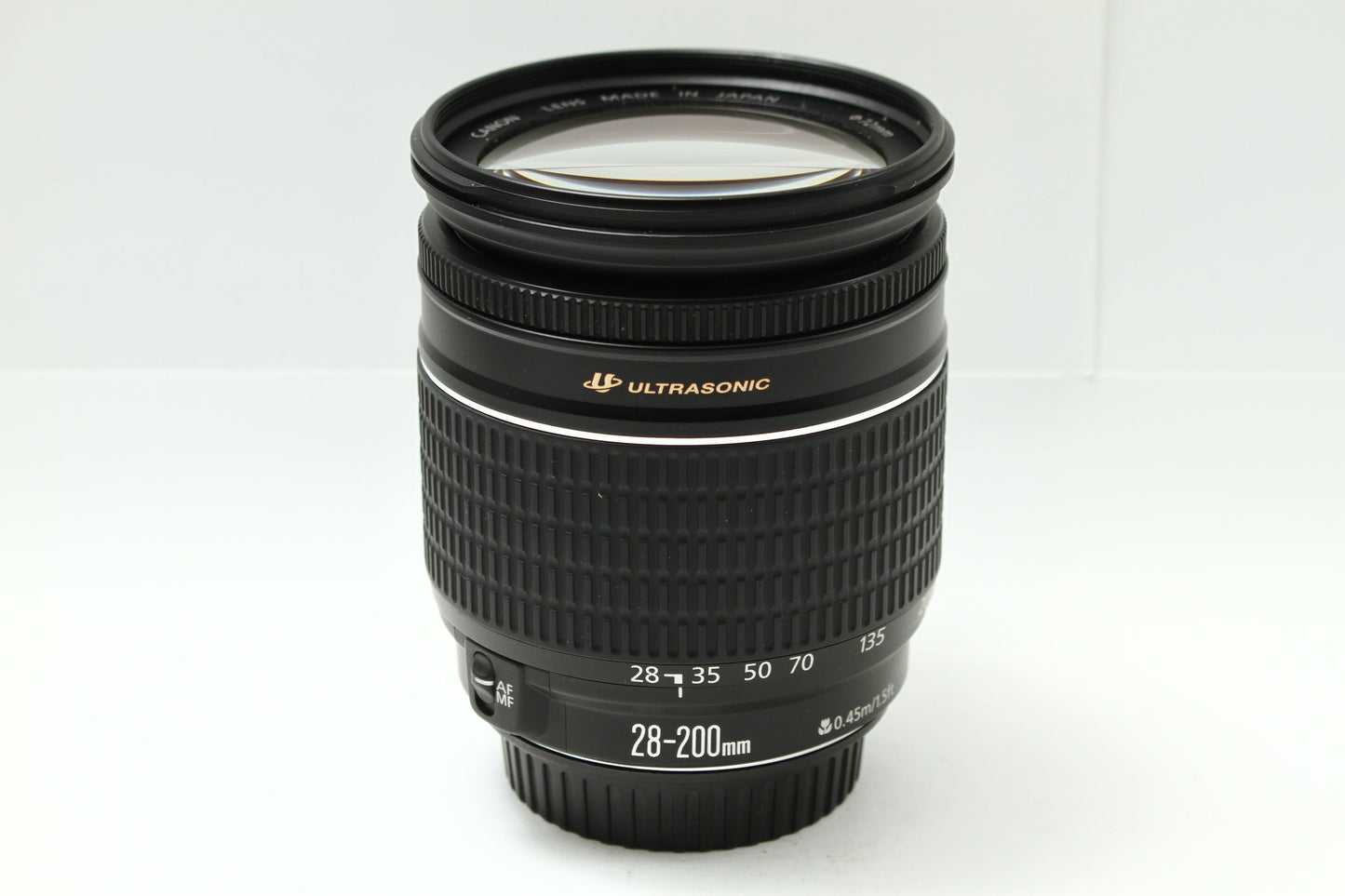 EF 28-200/3.5-5.6 USM