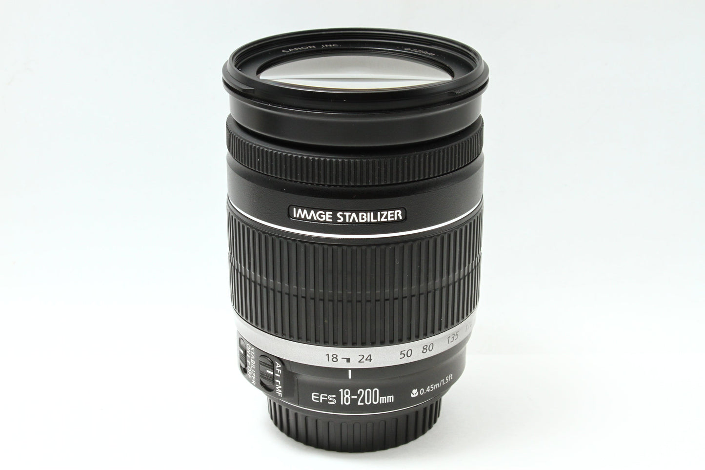 EF-S 18-200/3.5-5.6 IS