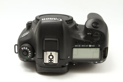 EOS 7D Mark II