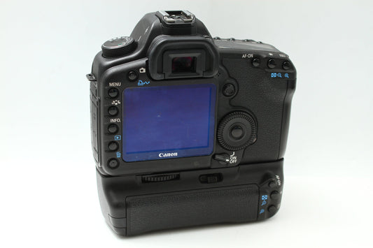 EOS 5D Mark II + BG-E6