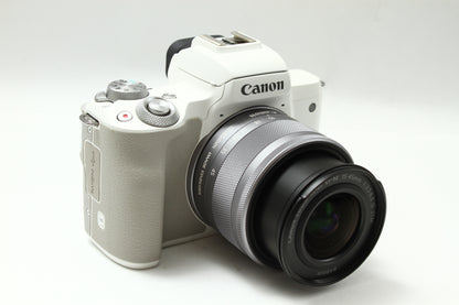EOS Kiss M2 ホワイト Wズームキット