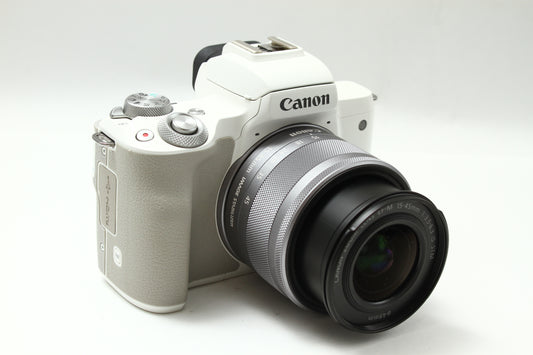 EOS Kiss M2 ホワイト Wズームキット