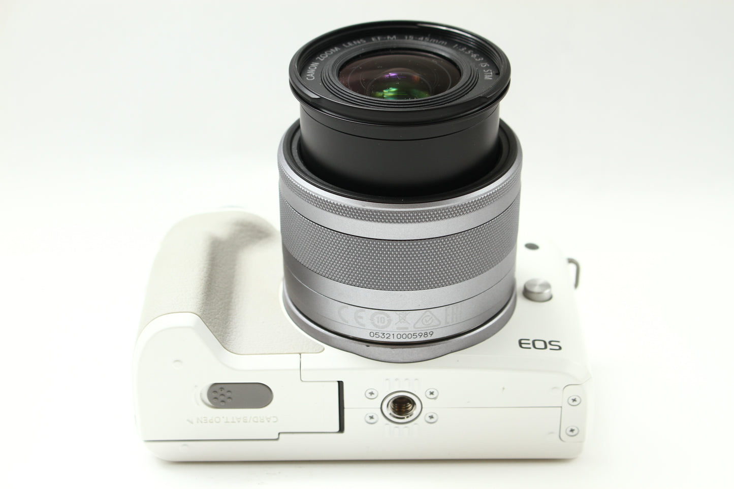 EOS Kiss M2 ホワイト Wズームキット