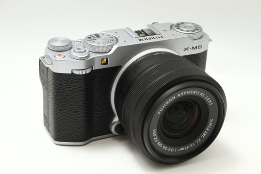 X-M5 シルバー + 15-45 レンズキット