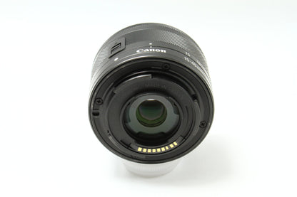 EF-M 15-45/3.5-6.3 IS STM グラファイト