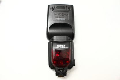 SB-900