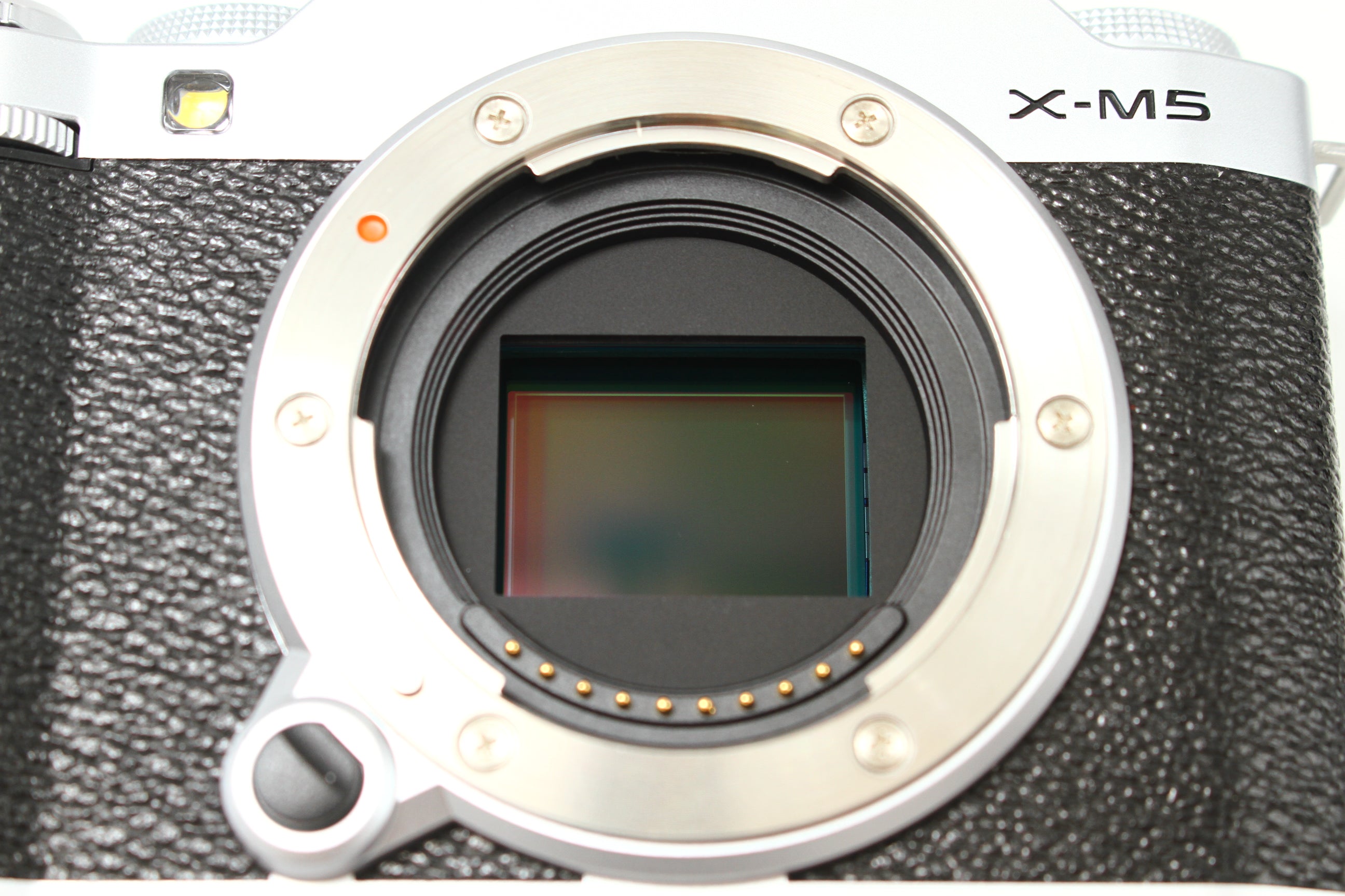 FUJIFILM (フジフイルム) X-M5 シルバー + 15-45 レンズキット