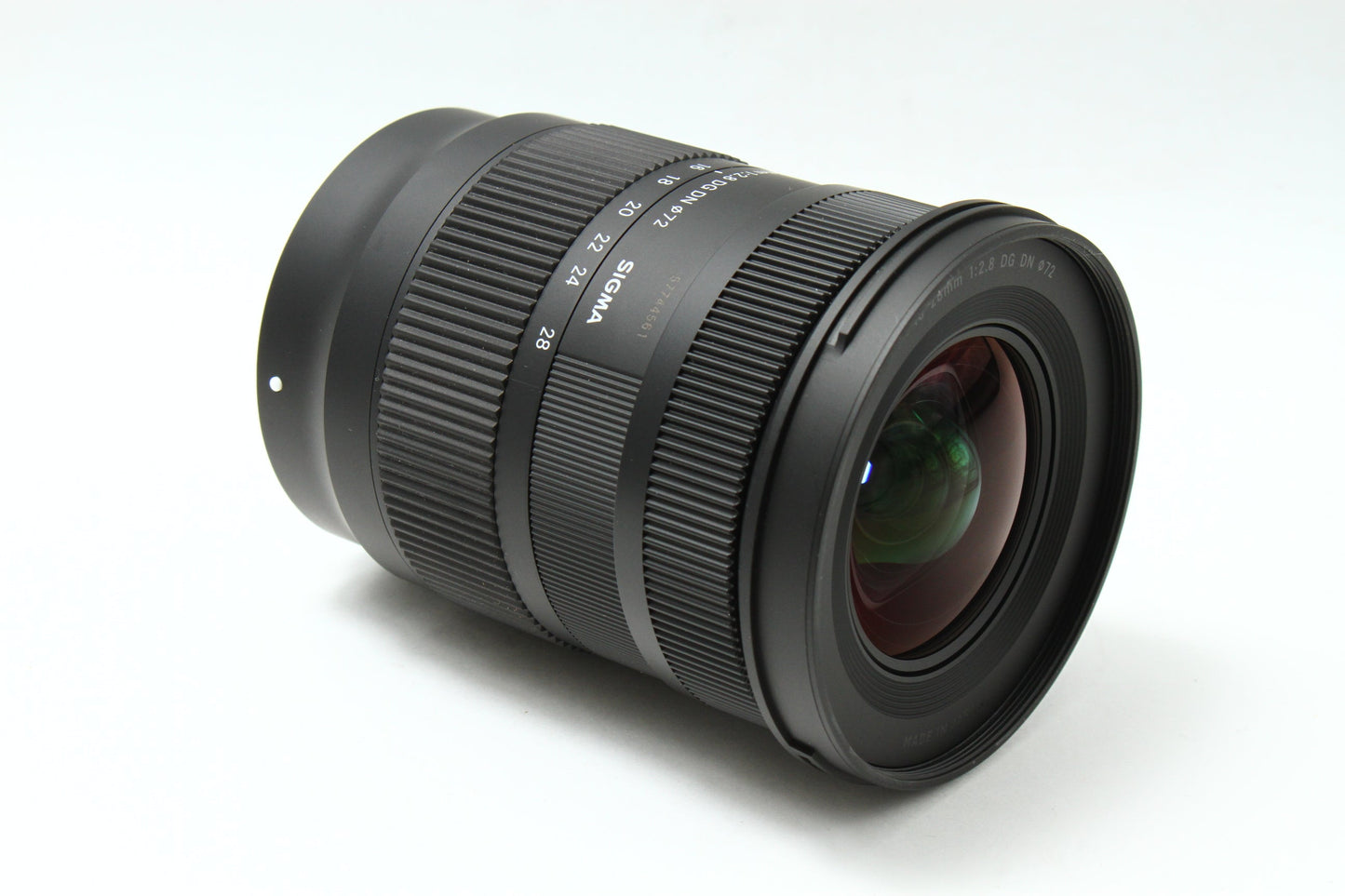 C 16-28/2.8 DG DN (Lマウント)