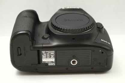 EOS 5D Mark III