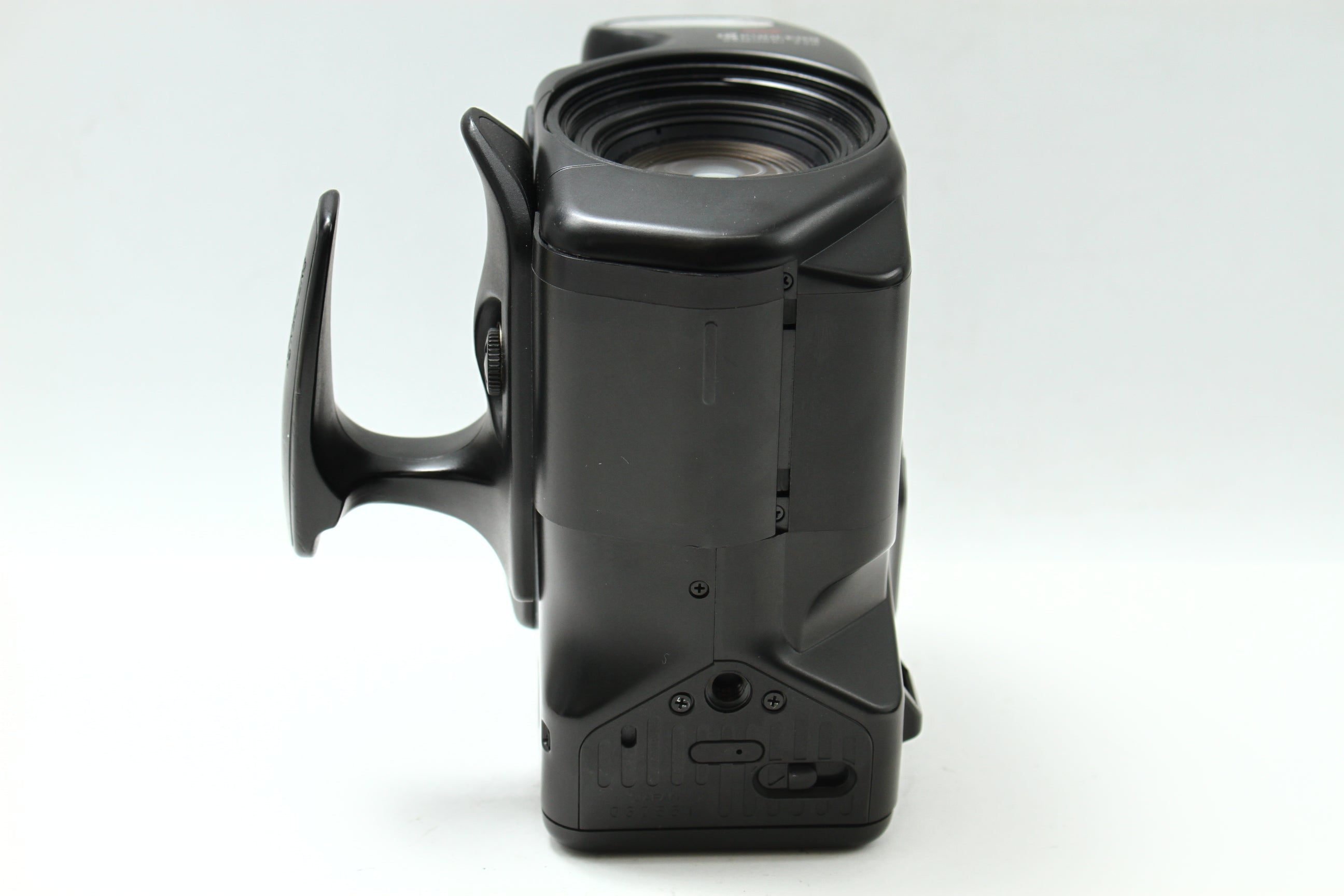 【完動品】KYOCERA SAMURAI X3.0 京セラ フィルムカメラ KYOCERA SAMURAI x3.0【完動品】【レア❗️】ハーフカメラ – Ein