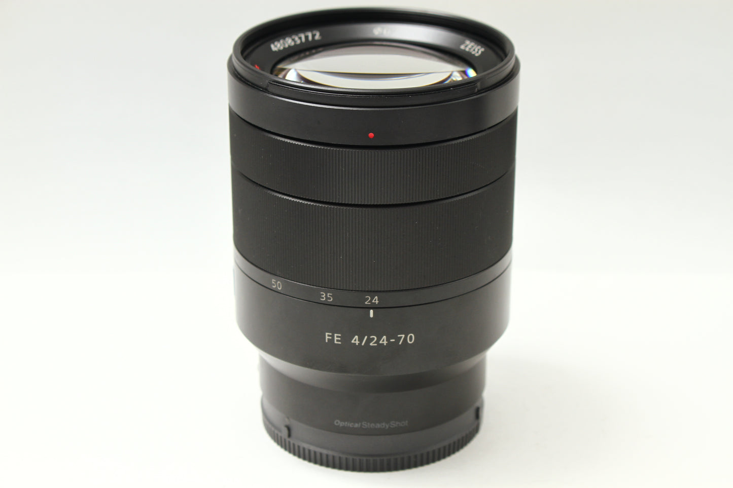 Vario-Tessar T* FE 24-70/4 ZA OSS