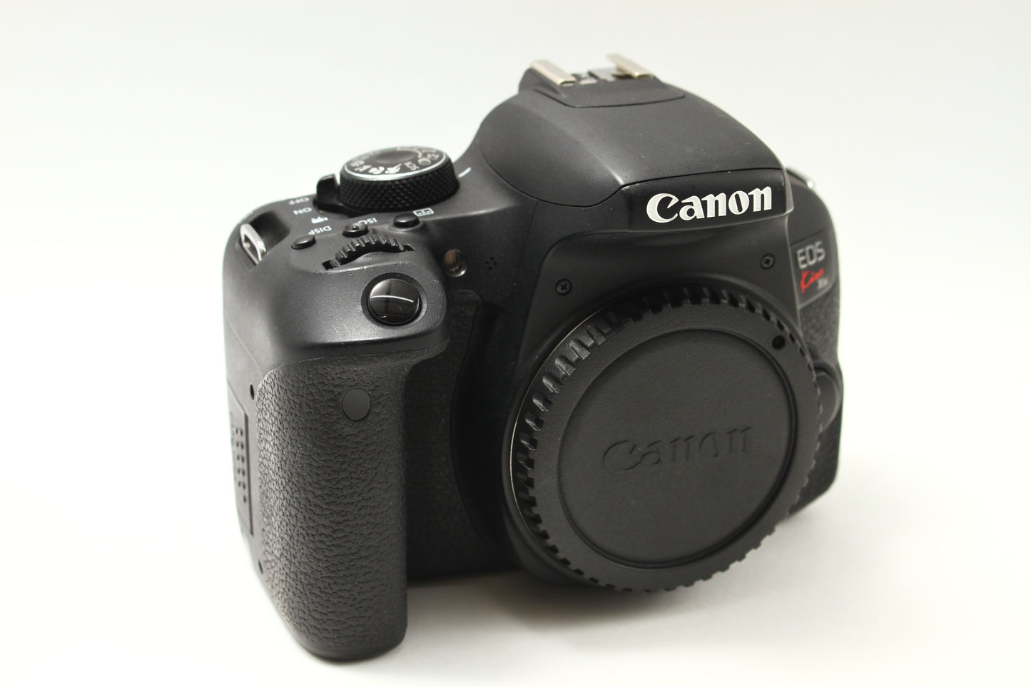 EOS Kiss X9i