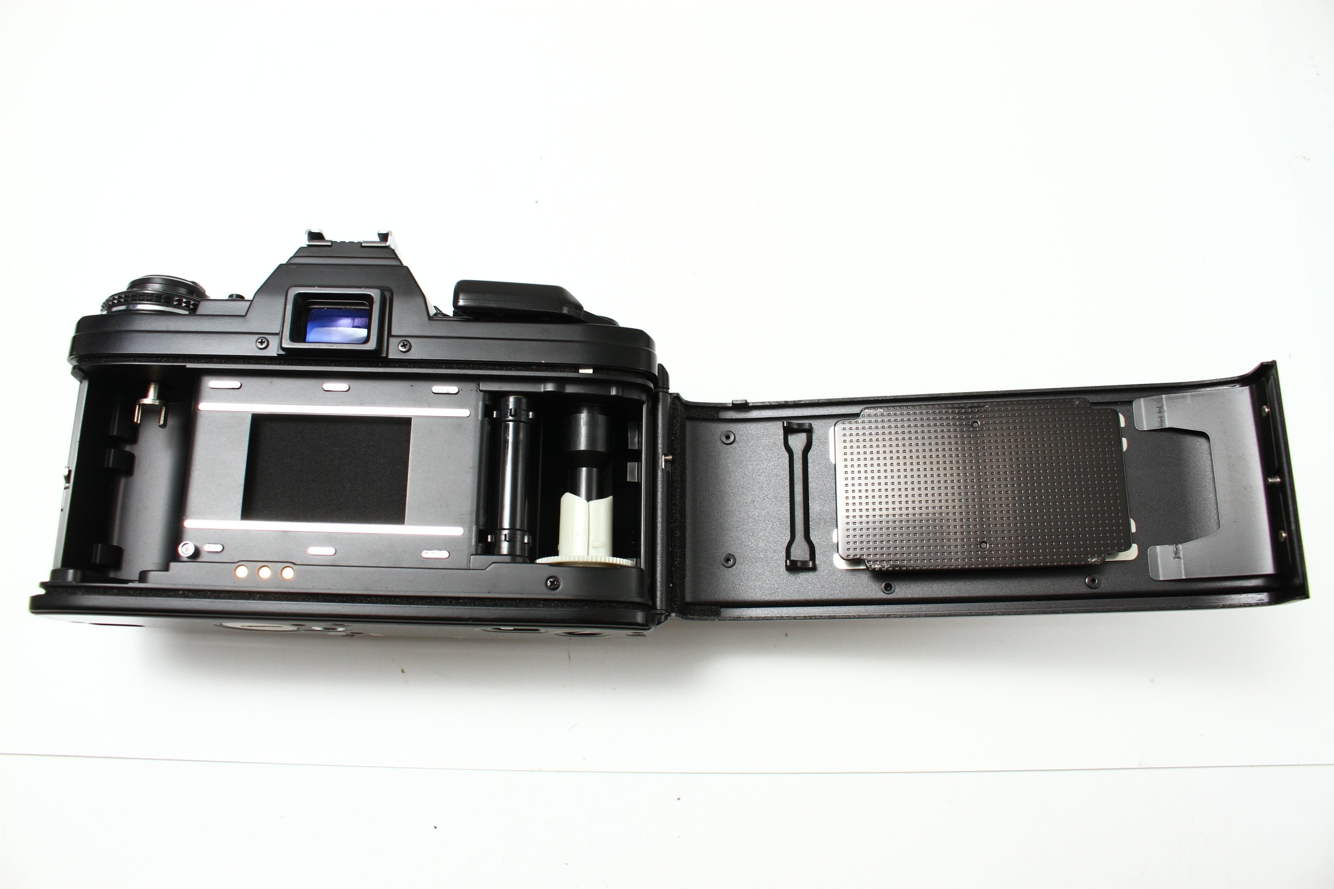 MINOLTA (ミノルタ) X-700 ブラック フィルムカメラ 一眼レフ – にっ