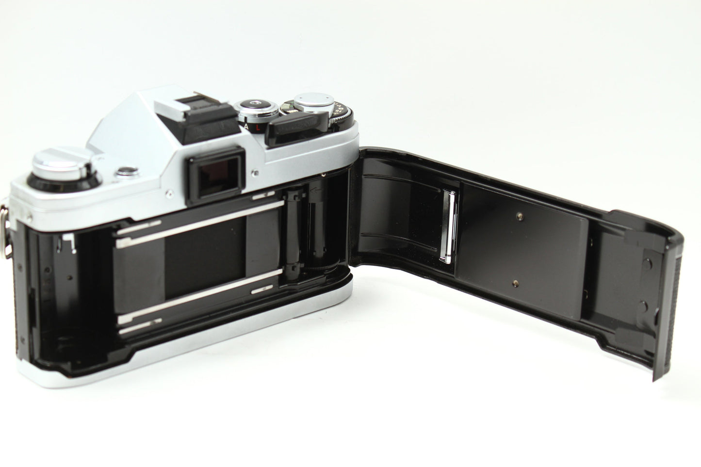 AE-1 シルバー