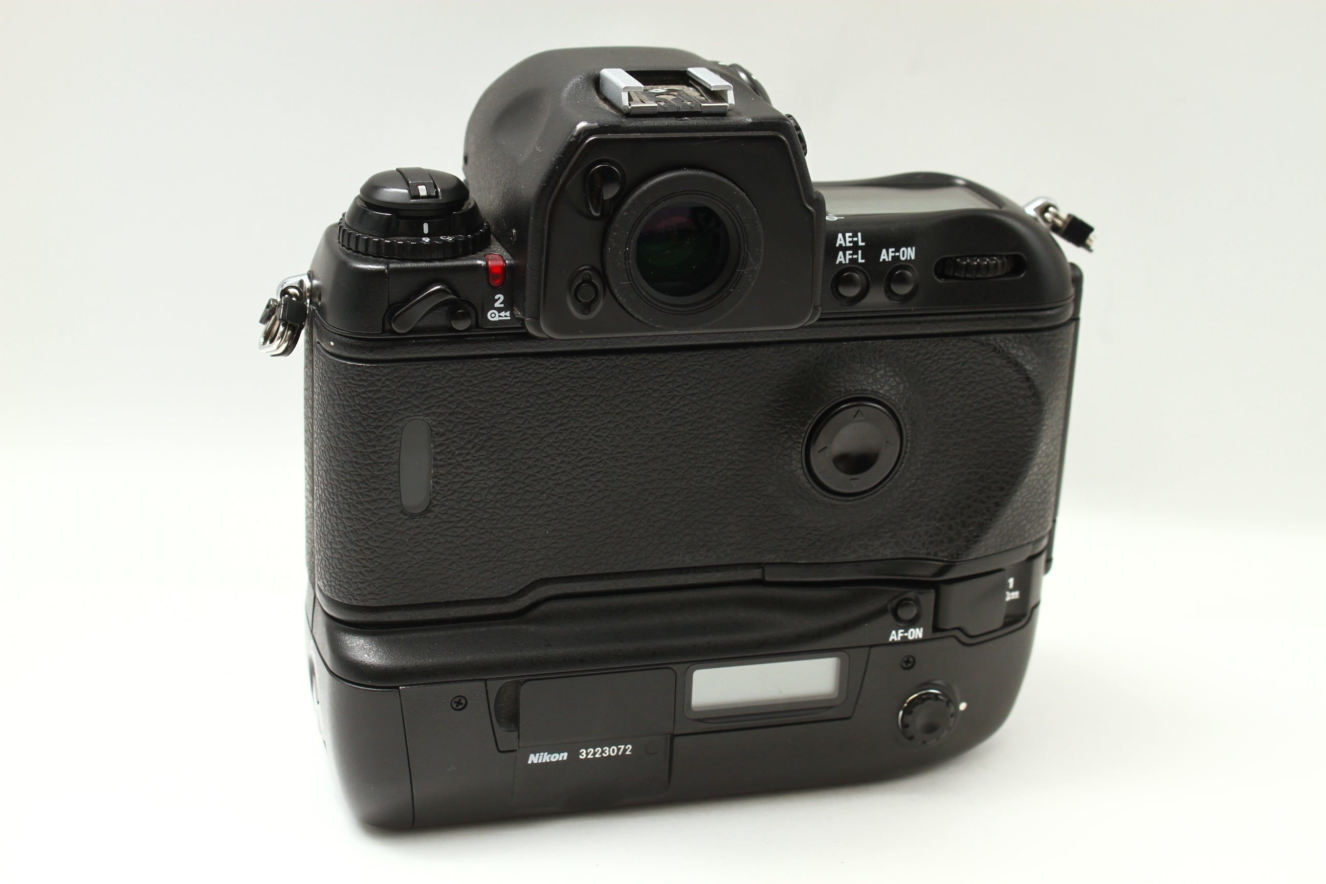 Nikon (ニコン) F5 フィルムカメラ 一眼レフ – にっしんカメラ Nisshin