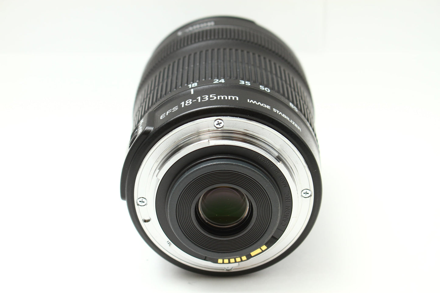 EF-S 18-135/3.5-5.6 IS STM