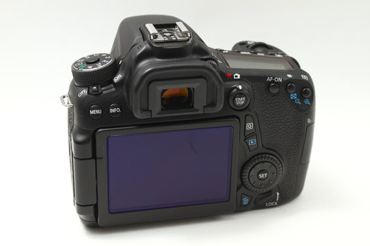 EOS 70D