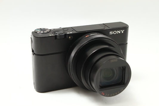 DSC-RX100M6