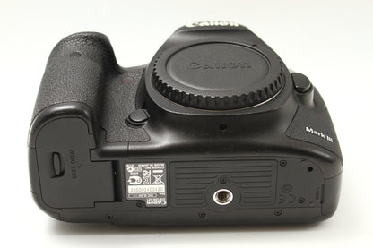 EOS 5D Mark III