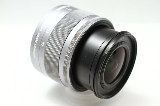 EF-M 15-45/3.5-6.3 IS STM シルバー