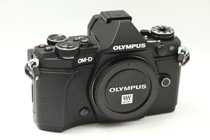 OM-D E-M5 Mark II ブラック