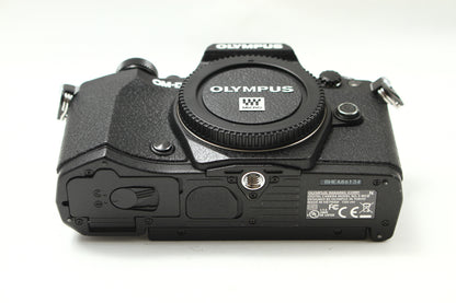 OM-D E-M5 Mark II ブラック