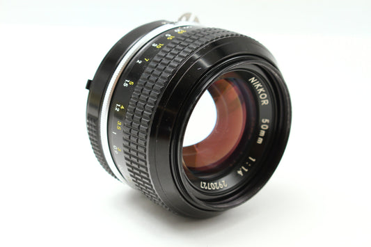 NEW NIKKOR 50/1.4 (Ai改)