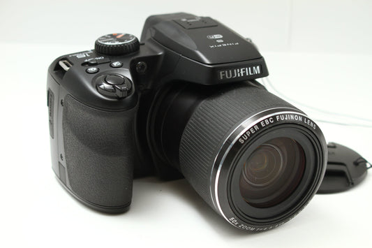 FINEPIX S9400W