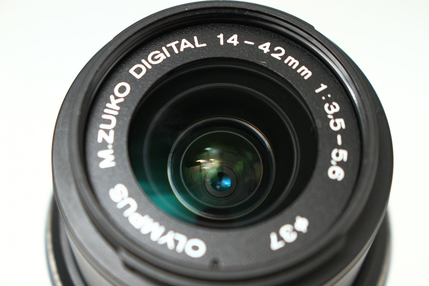 M.ZUIKO DIGITAL ED 14-42/3.5-5.6 II R ブラック