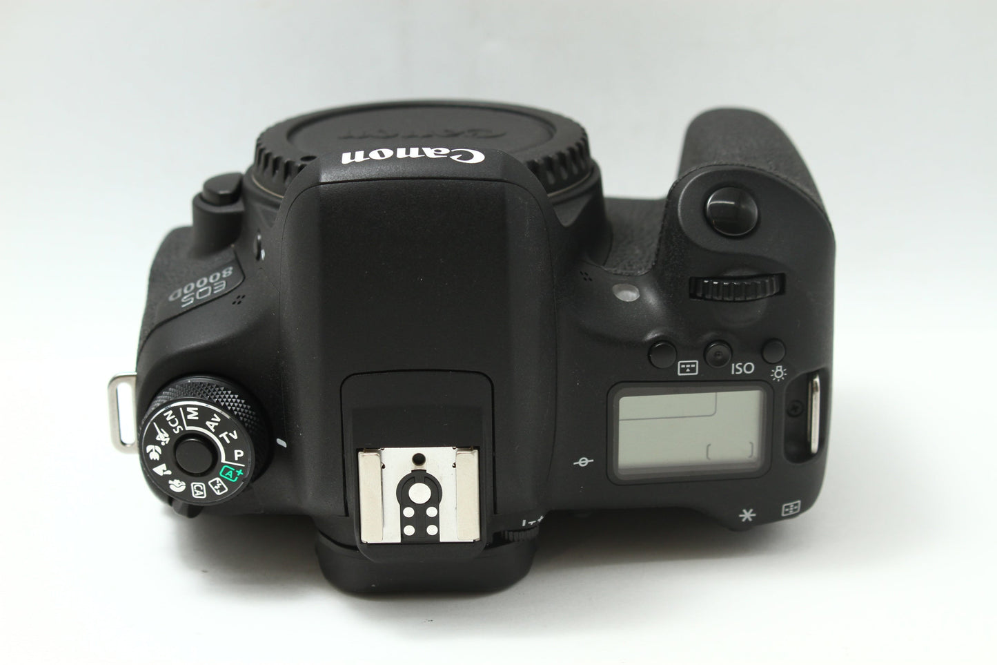 EOS 8000D