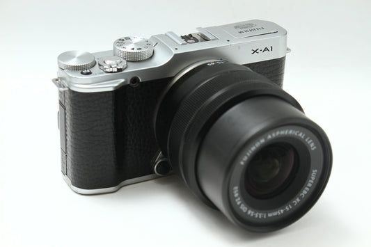 X-A1 シルバー + XC 15-45
