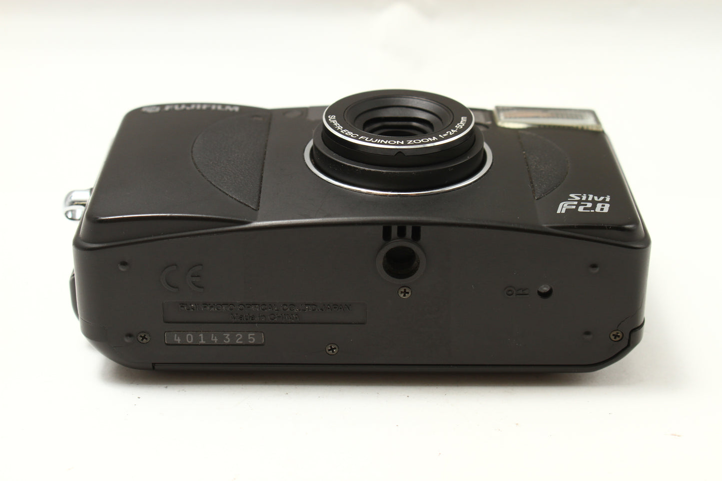 Silvi F2.8 ブラック