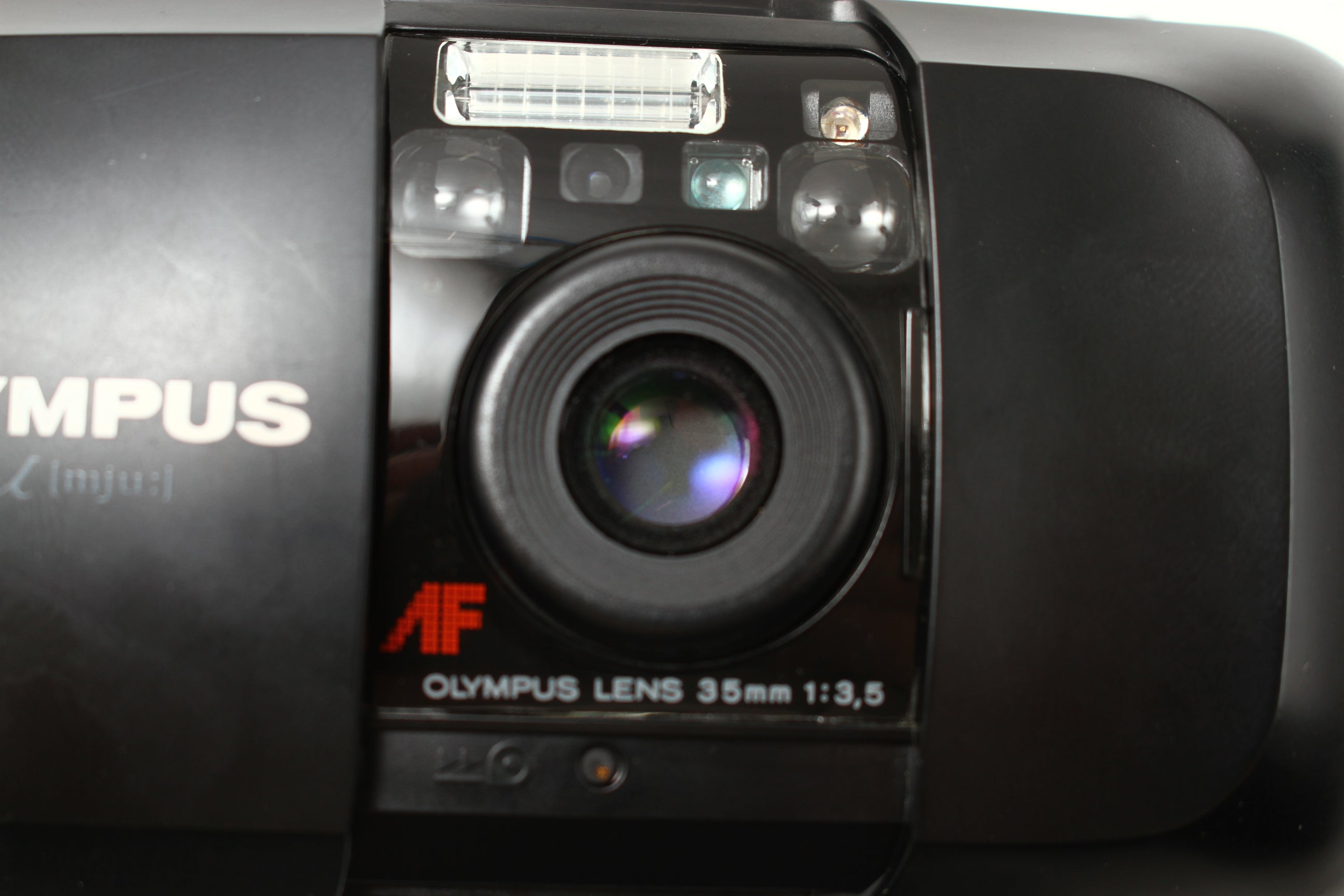 OLYMPUS (オリンパス) μ 35/3.5 フィルムカメラ コンパクト – にっしん