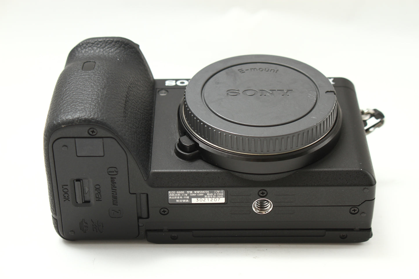 α6600