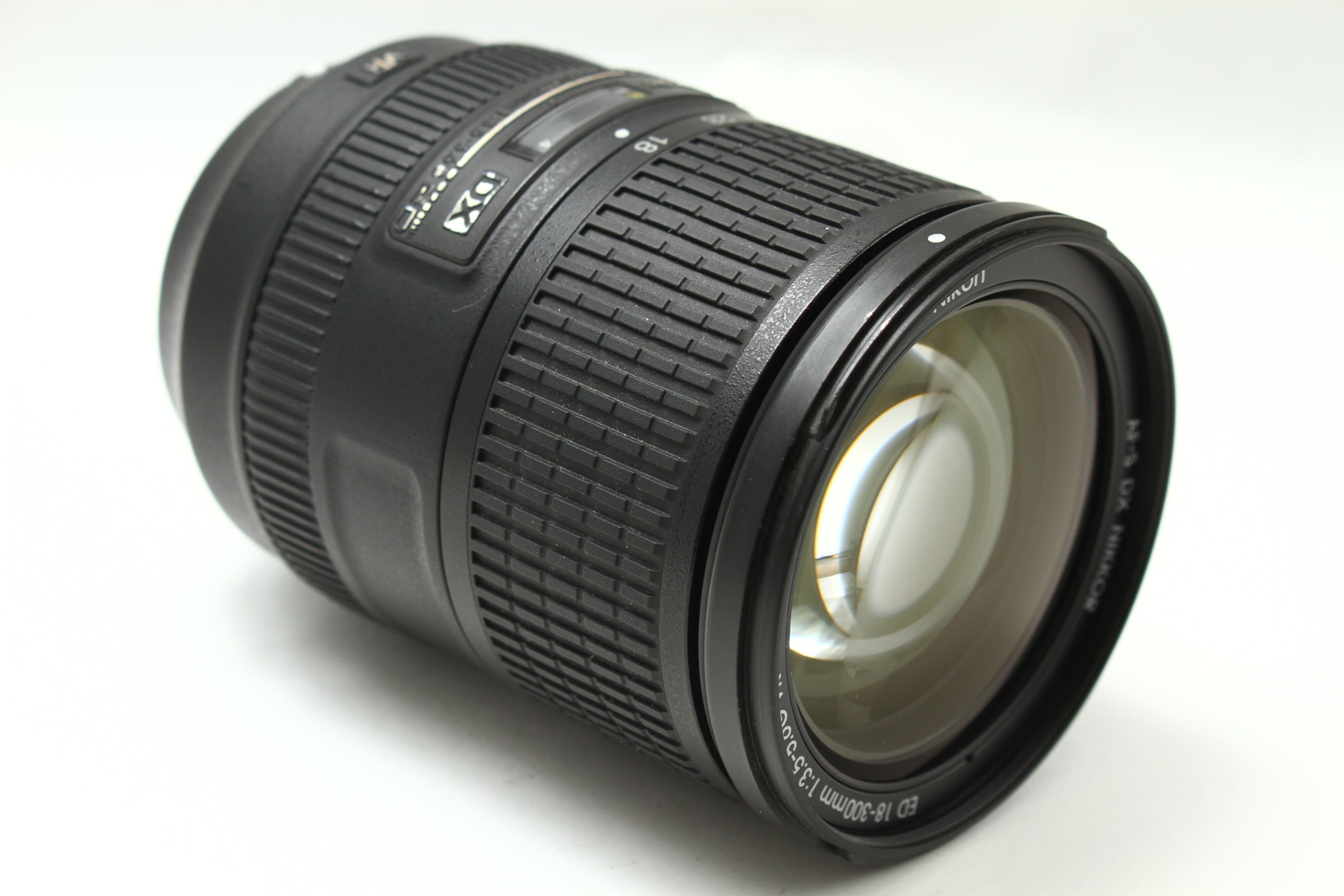 Nikon (ニコン) AF-S DX 18-300/3.5-5.6 G VR レンズ AF一眼用 – にっ