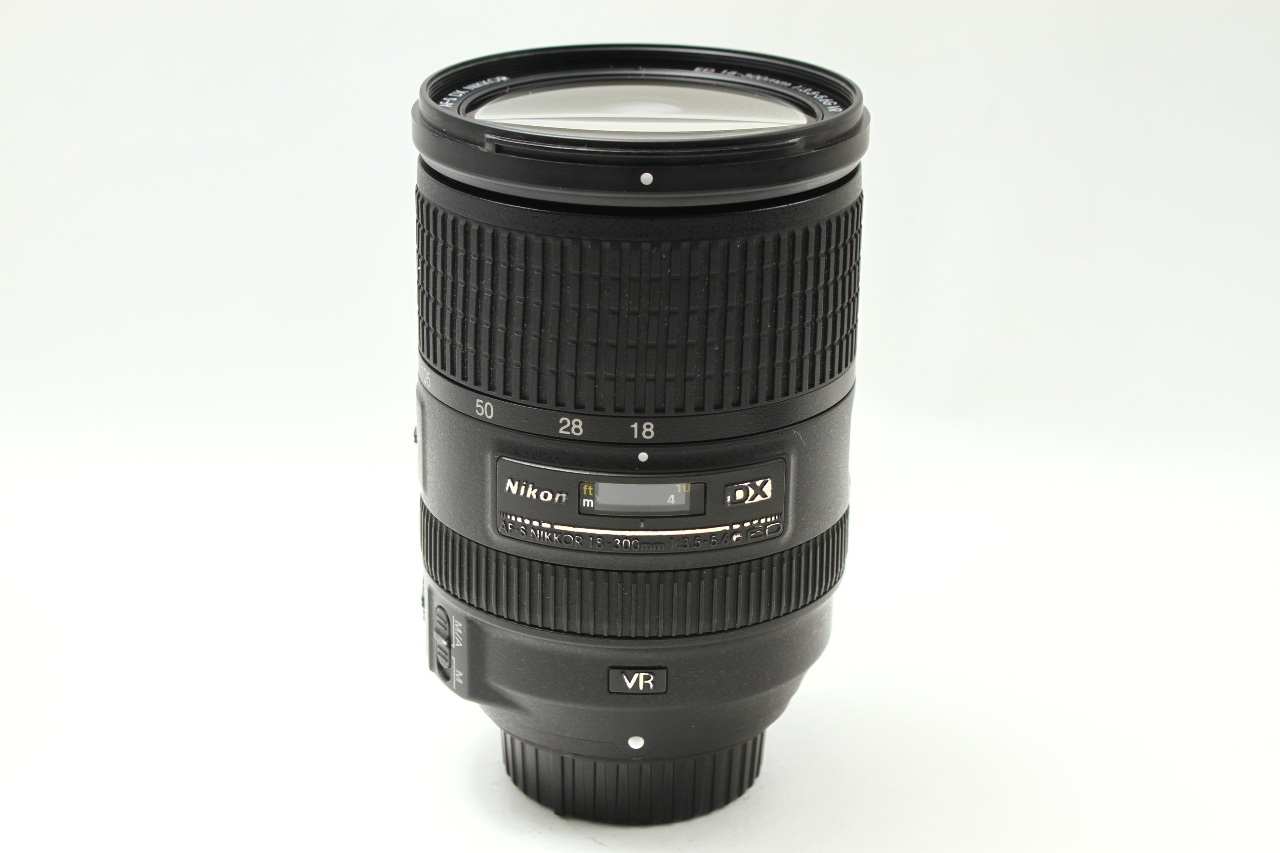 Nikon (ニコン) AF-S DX 18-300/3.5-5.6 G VR レンズ AF一眼用 – にっ