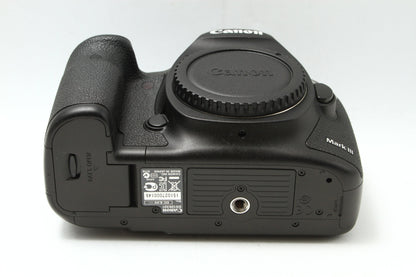 EOS 5D Mark III