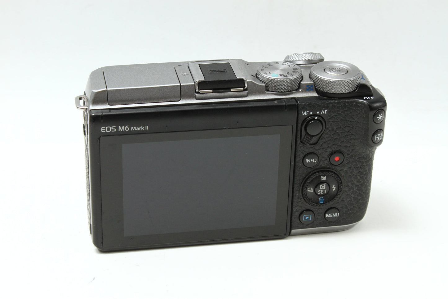 EOS M6 Mark II シルバー