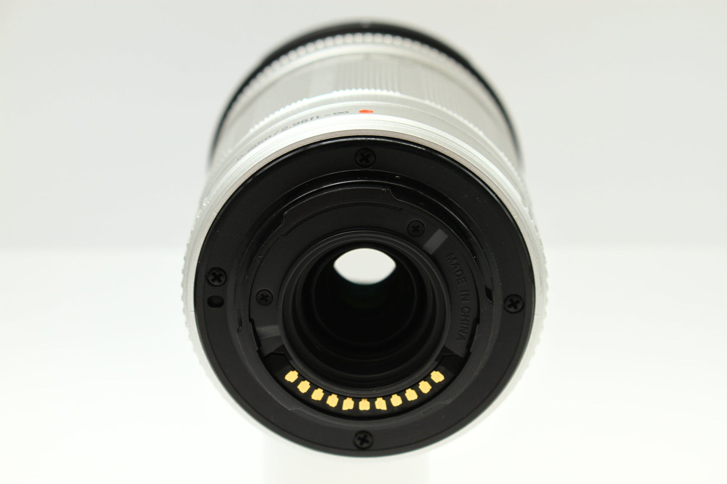 M.ZUIKO DIGITAL ED 40-150/4-5.6 シルバー