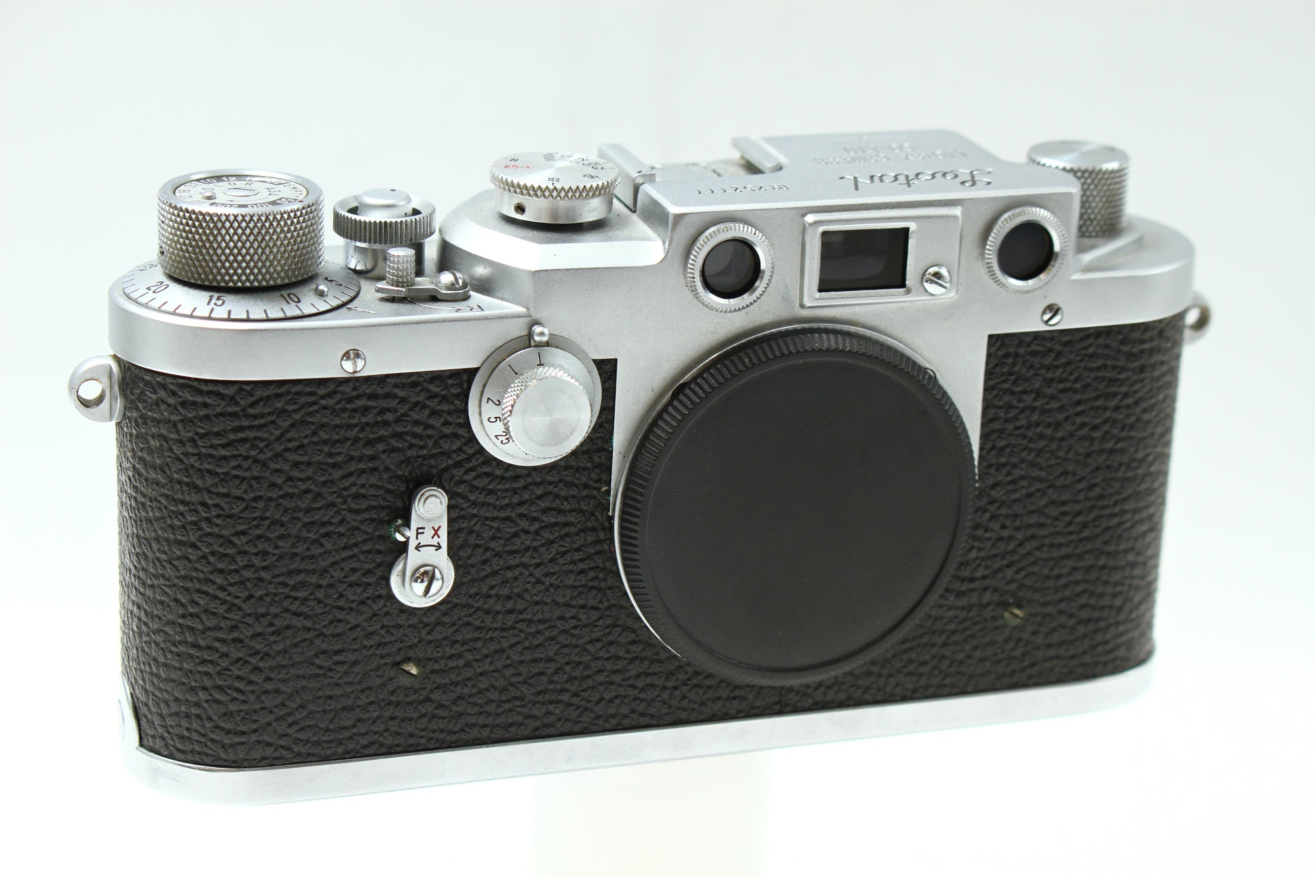 Leotax レンジファインダーカメラ LEOTAX (レオタックス) f フィルムカメラ レンジファインダー