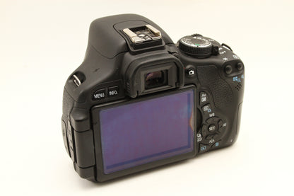 EOS Kiss X5