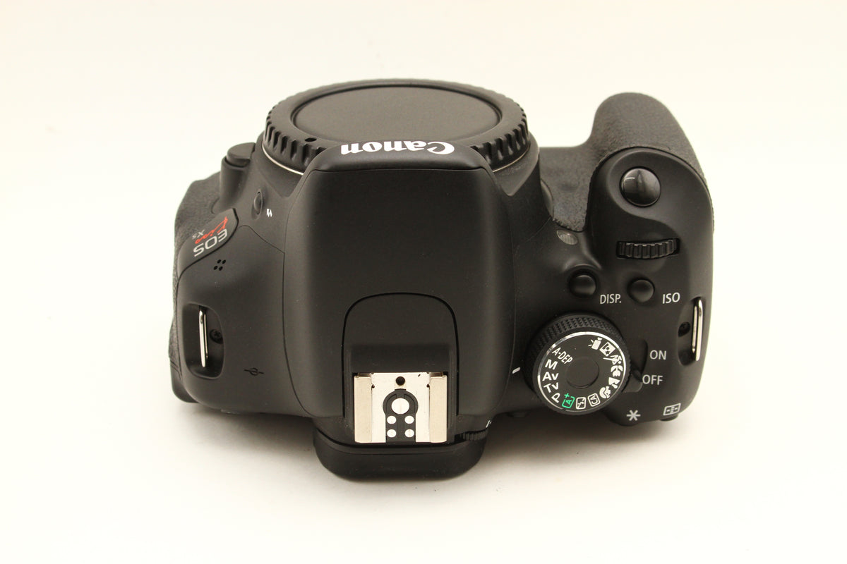 EOS Kiss X5