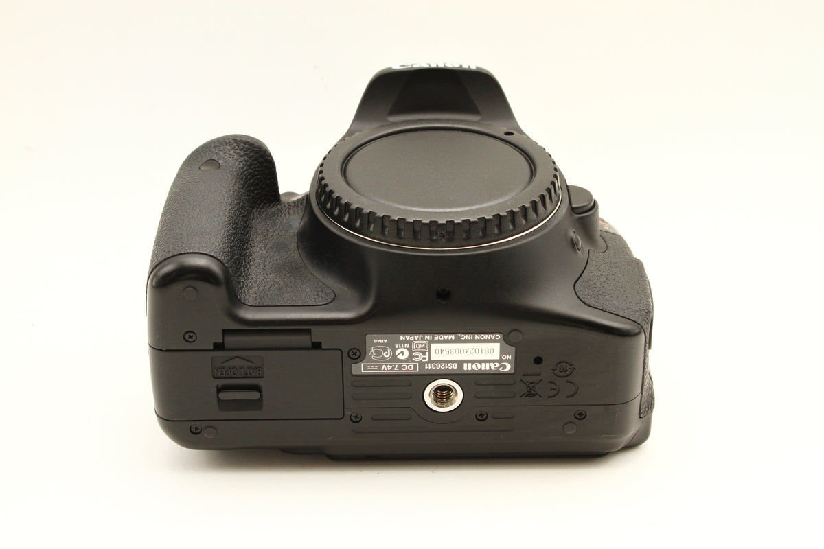 EOS Kiss X5