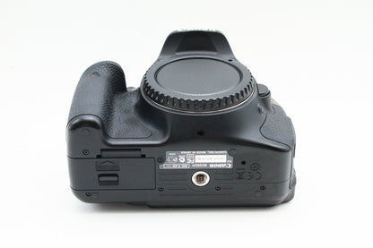 EOS Kiss X5
