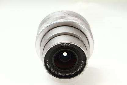 G VARIO 12-32/3.5-5.6 ASPH.MEGA O.I.S. シルバー