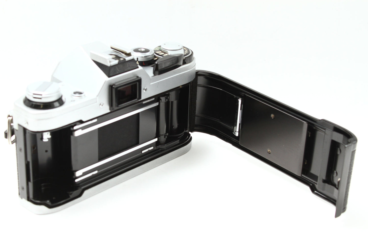 AE-1 シルバー