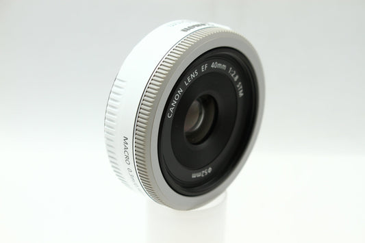EF 40/2.8 STM ホワイト
